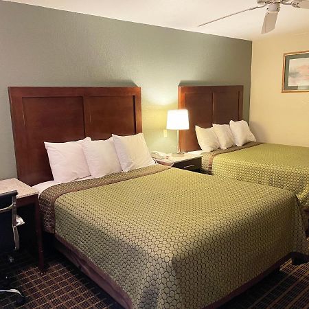 Great Western Inn & Suites Carlsbad Ngoại thất bức ảnh