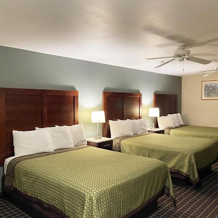 Great Western Inn & Suites Carlsbad Ngoại thất bức ảnh